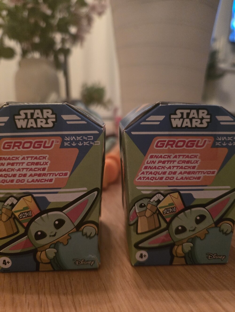 Star Wars GROGU Figure